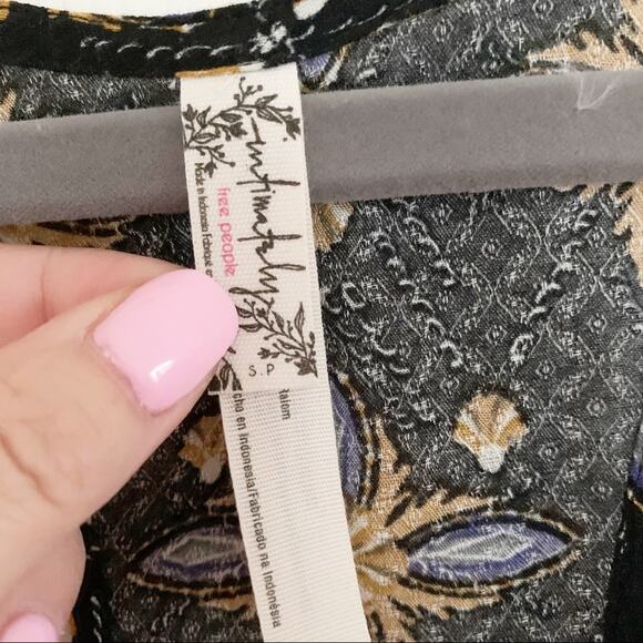 Intimately Free People Black Boho Printed V Neck Tunic Tank NWOT - Picture 6 of 6